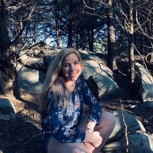 Meet your Posher, Hope